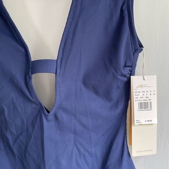 New! Gottex Deep Elle Plunge One Piece Swimsuit - Picture 5 of 9